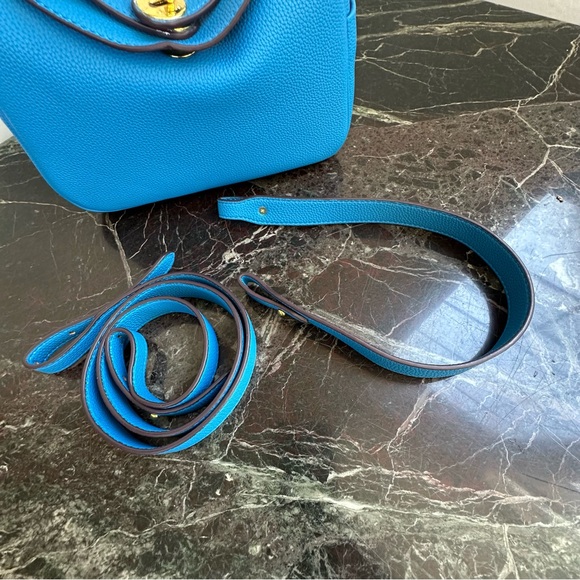 Fashion Leather Pillow bag Crossbody Bag Gold hardware - Picture 10 of 14